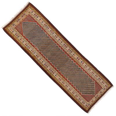 A Zarand kilim, Persia. All over pattern with small flowers. Fine example. Mid-20th century. 540×180 cm., Eftersyn fra 29 juli/preview from 29 july.