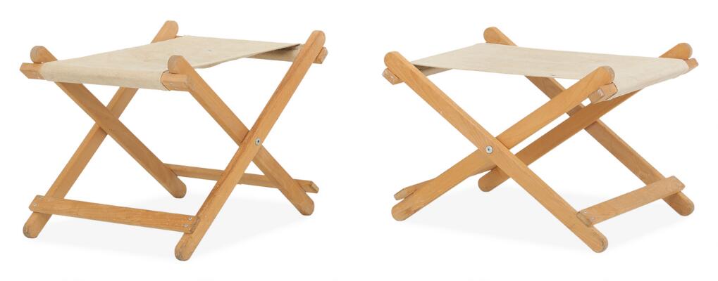 Børge Mogensen: A pair of folding stools in beech. Seat with light