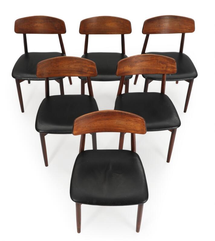 Harry Østergaard: A set of six chairs in rosewood with original