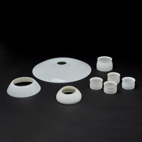 Poul Henningsen: A collection of multilayer opal glass spare shades. (10)