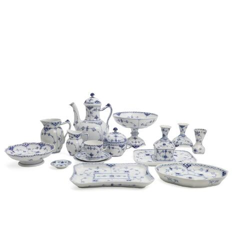 "Blue Fluted Half Lace". Parts of a porcelain coffee set, decorated in underglaze blue. Royal Copenhagen. (42)