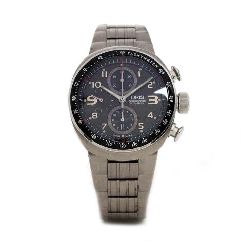 Oris: Wristwatch of titanium, ref. 7587-72. Mechanical movement with automatic winding and chronograph and date indication, cal. 674.25.