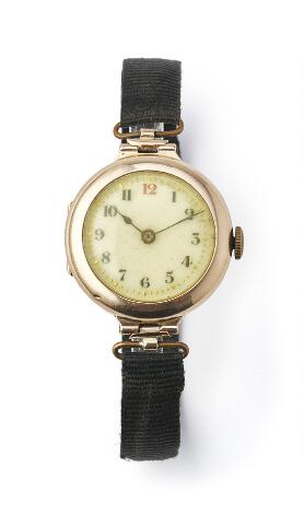 Unknown: "Trench Style" of 9k gold. Mechanical movement with manual winding, anchor escapement, crown setting and crown winding. 1920s.