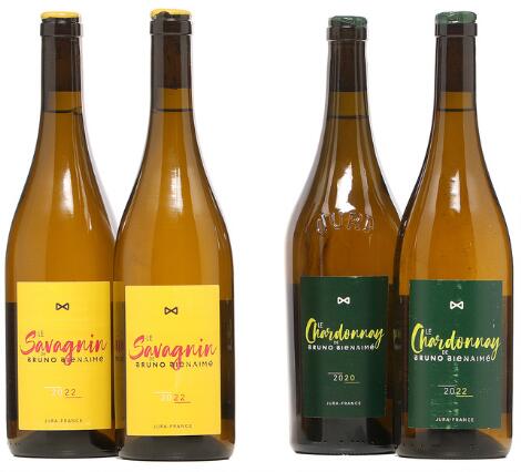 2 bts. Côtes du Jura "Le Savagnin", Bruno Bienaimé 2022 A (hf/in). etc. Total 4 bts.