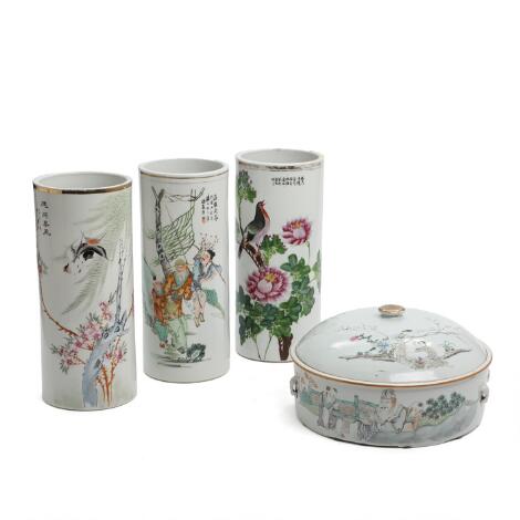 Three Chinese hat stands and covered dish of porcelain. 19th–20th century. Dish D. 25 cm. (4)